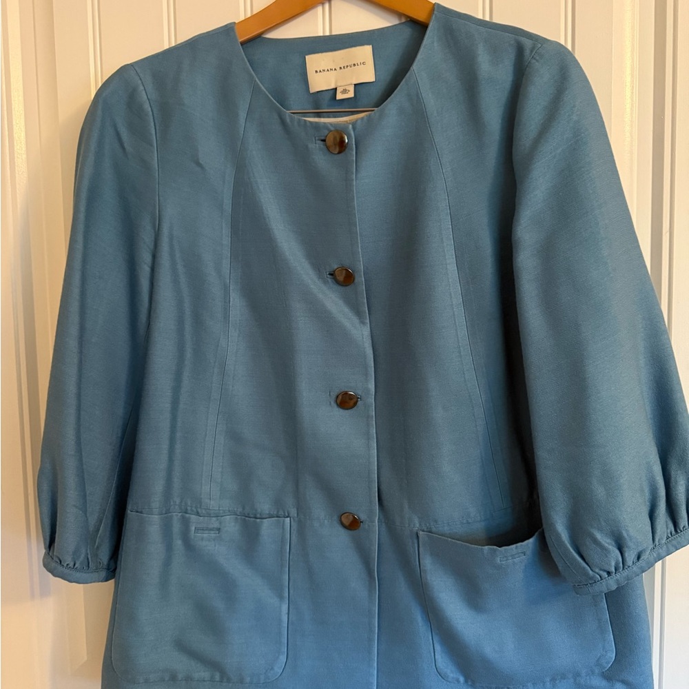 Vintage Banana Republic Women's Iridescent Blue “Blazer”